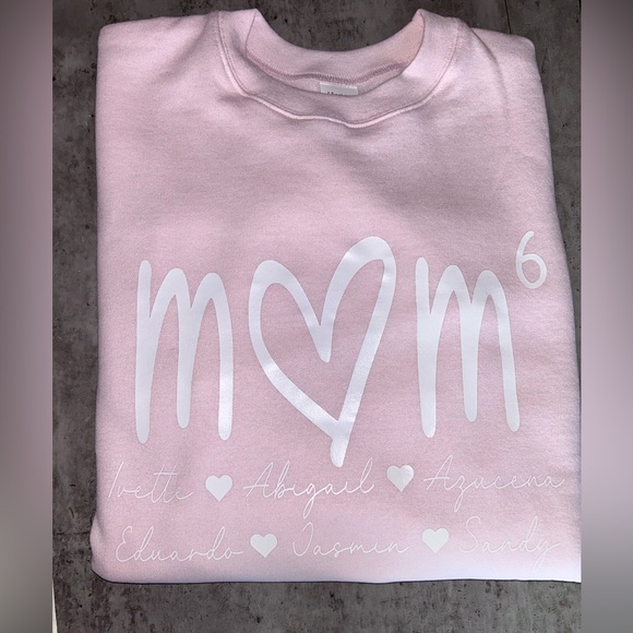 Mom “squared” custom crewneck - Picture 6 of 7